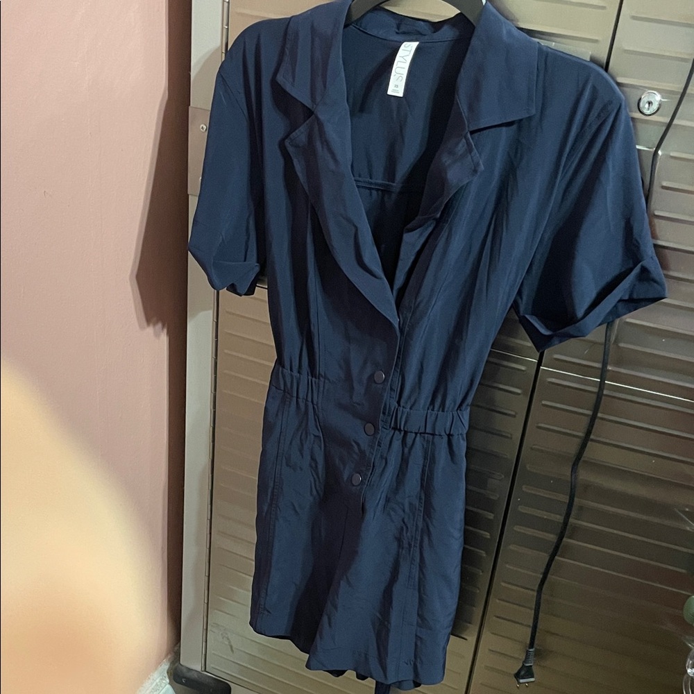 STYLUS Navy Button-Down Top
